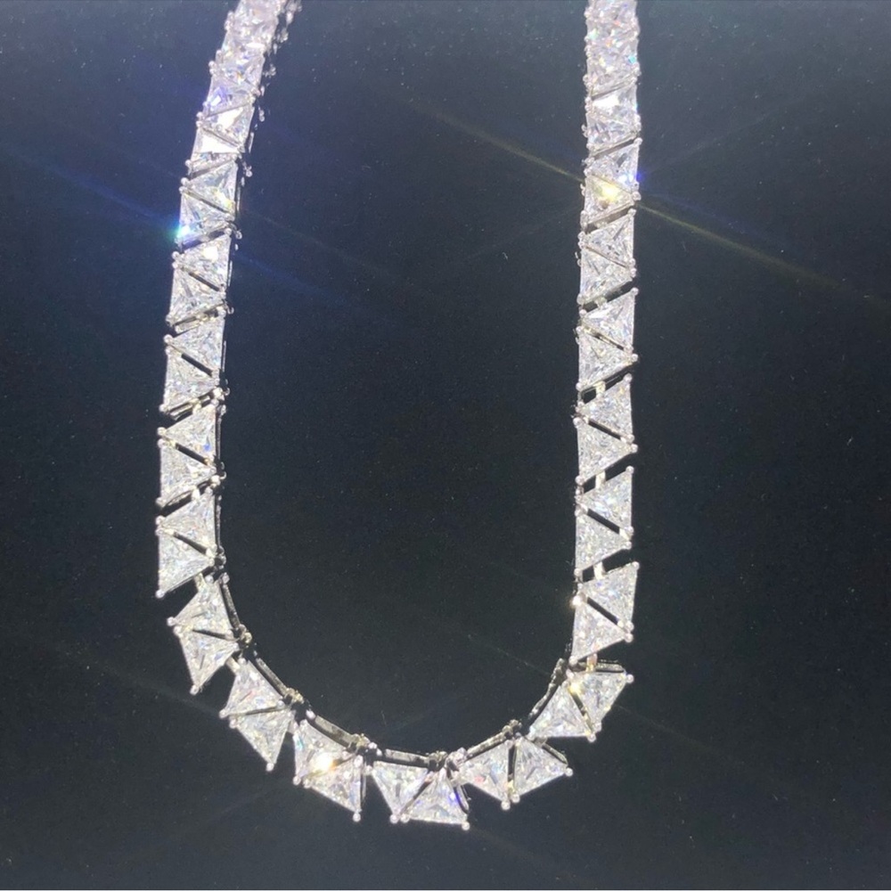 18k 60ct Trillion Tennis Necklace - Picture 8 of 16